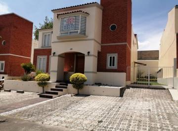 Casa de 3 habitaciones, Atizapán de Zaragoza · Renta Casa Puerta de Barcelona Bosque Esmeralda Atizapan de Zaragoza