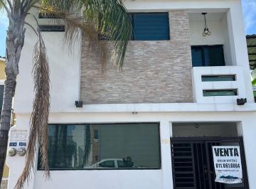 Casa de 3 habitaciones, Apodaca · Mmc Casa en Venta en Valle de Los Nogales en Apodaca en Nuevo Leon