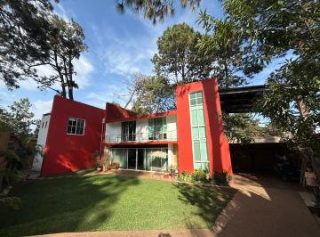 Casa de 4 habitaciones, Cuernavaca · Moderna Casa con 4 Recámaras en Venta, Loma del Tzompantle, 583 m² Terreno