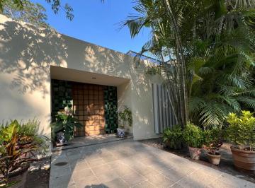 Casa en condominio de 3 habitaciones, Colima · Casa en Venta en Colima en Exclusivo Condominio Privado, T de 1128 m²