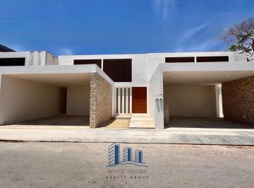 Casa · 292m² · 3 Recámaras · 2 Estacionamientos · Casa Nueva en Venta de 3 Habitaciones Mas Cuarto de Servicio en La Zona Mas Codiciada de Dzitya
