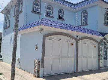 Casa en condominio de 3 habitaciones, Querétaro · Se Vende Casa en Fray Torivio de Benavente Querétaro