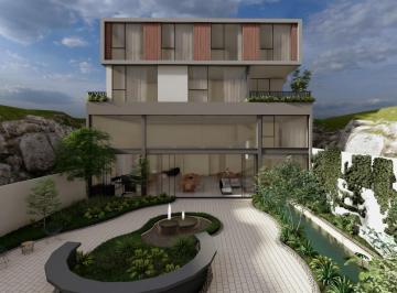 Casa · 885m² · 4 Recámaras · 4 Estacionamientos · Un Hogar Diseñado Para Su Estilo de Vida en El Club de Golf La Loma de San Luis Potosi