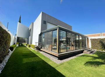 Casa de 3 habitaciones, San Andrés Cholula · Preciosa Casa Sola con Jardín Amplio en San Francisco Acatepec San Andrés Cholula, Puebla