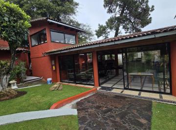 Casa de 10 habitaciones, Valle de Bravo · Propiedad en Oportunidad Para Inversión en Avándaro