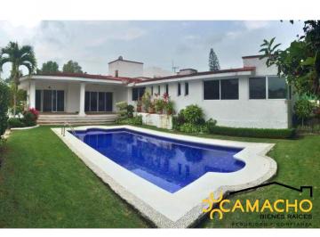 Casa de 3 habitaciones, Atlatlahucan · Casa de un Nivel en Venta en Lomas de Cocoyoc
