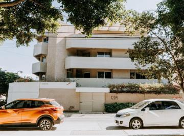 Departamento · 280m² · 2 Recámaras · 2 Estacionamientos · Departamento en Venta en Panorama, Superficie 280 m² a 5 Minutos de Plaza Mayor
