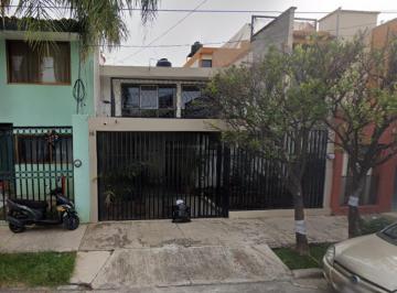 Casa de 3 habitaciones, Zamora · Venta de Casa en La Luneta, Zamora, Michoacan.