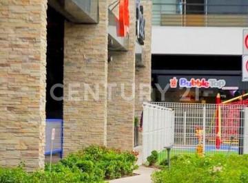 Oficina · 51m² · Consultorio en Renta en Av Siglo Xxi, Centro Comercial Distrito Sur, Medical