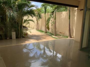 Casa · 253m² · 3 Recámaras · 3 Estacionamientos · Hermosa Casa en Venta Sola Planta Chuburna de Hidalgo (Ivc - 2662)