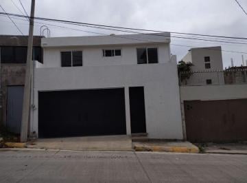 Casa de 3 habitaciones, Cuernavaca · Se Vende Casa en Lomas del Tzompantle