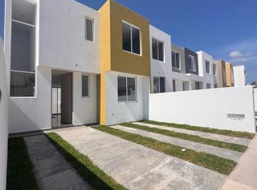 Casa · 135m² · 3 Recámaras · 2 Estacionamientos · Casa - Hacienda El Chichimeco