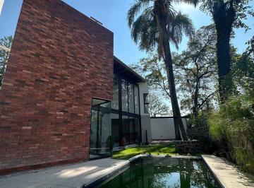 52ac8d1b9c592a24e1dd0600eae8475515414e39e3ed4b357dd46d148f0e3bf1 · Casa Nueva en Venta, Exclusiva Privada en Col. Amatitán