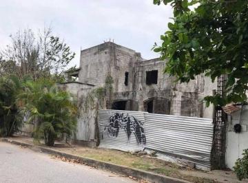 Terreno / Lote · 424m² · 5 Recámaras · 4 Estacionamientos · Terreno en Venta en Tecolutla, Veracruz
