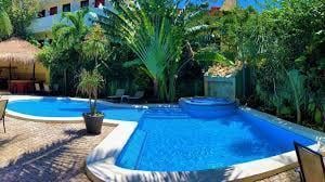 Villa · 1200m² · 16 Recámaras · 5 Estacionamientos · Hotel en Venta
