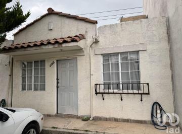 Casa · 56m² · 2 Recámaras · 1 Estacionamiento · Casa en Venta de Una Planta en Fraccionamiento Real Toledo, Pachuca, Hgo.