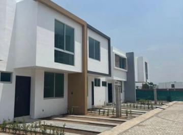 Casa · 112m² · 3 Recámaras · 2 Estacionamientos · Casa a Estrenar en Residencial Nogal