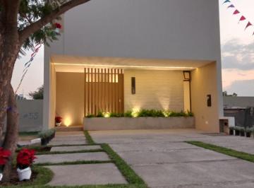 Casa de 4 habitaciones, Tlajomulco de Zúñiga · Casa en Venta en Las Grullas Paraje Casas de Autor