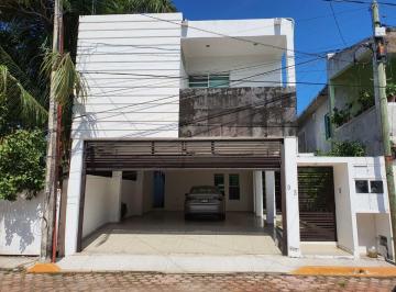 Casa de 4 habitaciones, Carmen · Renta o Venta de Casa en Colonia Guadalupe Ciudad del Carmen