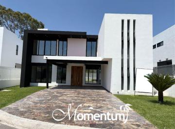 Casa de 4 habitaciones, Atlatlahucan · Venta de Casa en Lomas de Cocoyoc