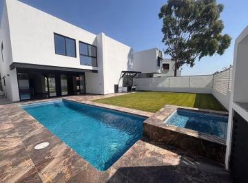 Casa de 4 habitaciones, Atlatlahucan · Venta de Casa en Lomas de Cocoyoc