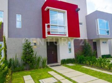 Casa · 94m² · 3 Recámaras · Casa Nueva en Venta en Residencial Imperio Real, Otzolotepec, Estado de Mexico