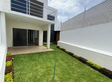 Casa · 264m² · 3 Recámaras · 2 Estacionamientos · Casa Nueva en Zona Dorada Delicias