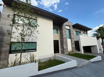 Casa de 5 habitaciones, Monterrey · La Herradura Casa en Venta en Monterrey N. L. Zona Carretera Nacional