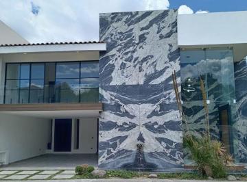 Casa de 3 habitaciones, San Andrés Cholula · Moderna Casa Gran Reserva Lomas de Angelopolis