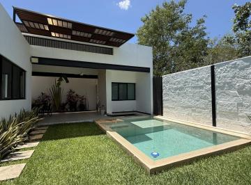 Casa · 320m² · 4 Recámaras · 4 Estacionamientos · Venta de Casa en Soluna Residencial Temozón Norte Mérida Yucatán