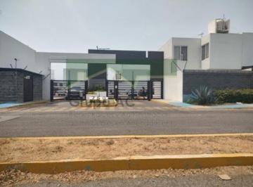 Casa · 100m² · 3 Recámaras · Renta de Casa en Real del Marques R - 1314