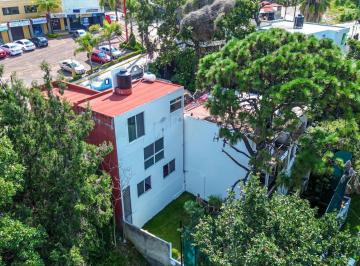 Casa de 3 habitaciones, Cuernavaca · ¡Casa Remodelada con Jardin Propio en Tzompantle! (Norte de Cuernavaca)