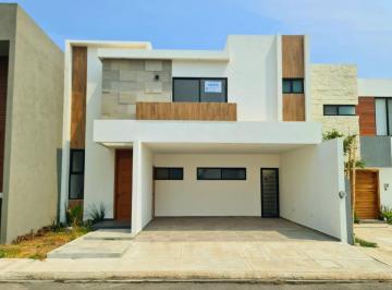 Casa de 3 habitaciones, Alvarado · Casa en Venta Fracc. Lomas de La Rioja, Riviera Veracruzana.