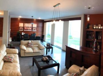 Casa · 460m² · 4 Recámaras · Casa en Miravalle