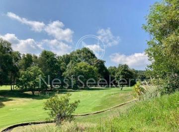Terreno / Lote , Valle de Bravo · Terreno en Venta en Club de Golf Avandaro