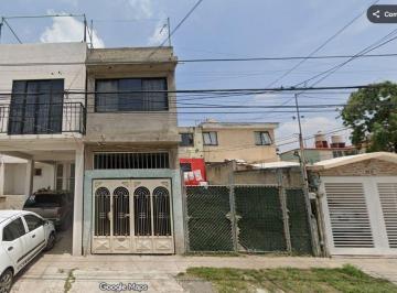Casa de 3 habitaciones, Cuautitlán Izcalli · Casa en Venta en Tierra Florida 46 A, Cuautitlán Izcalli, Edo. Méx.