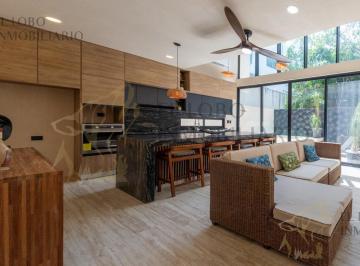 Departamento · 170m² · 3 Recámaras · 2 Estacionamientos · Loft con Terraza y Jacuzzi en Venta en Puerto Morelos Quinta Roo
