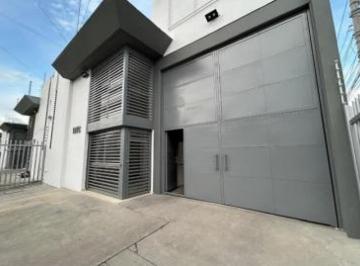 Nave industrial · 340m² · 3 Estacionamientos · Venta de Bodega en Zona Industrial Delta