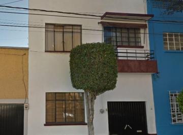 Casa de 3 habitaciones, Cuauhtémoc · Casa en Venta en C. Misantla Col. Roma Sur, Cuauhtémoc, Cdmx.