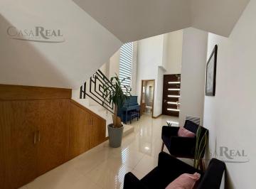 Casa · 304m² · 3 Recámaras · 2 Estacionamientos · Casa en Venta en Asturias Residencial por Cantera Chihuahua