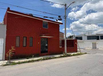Casa de 3 habitaciones, Toluca · Casa con 3 Recámaras en Venta, 167 m² de Terreno, Toluca.