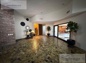 Casa · 1500m² · 5 Recámaras · 8 Estacionamientos · Casa en Renta Mitras Sur Monterrey Nuevo Leon