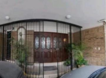 Casa en Venta de 3 habitaciones Fuentes del Valle · Casa Venta en Colonia Fuentes del Valle, San Pedro Garza Garcia, N. L.