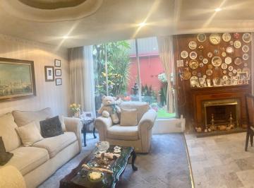Casa de 3 habitaciones, Coyoacán · Casa en Una Excelente Ubicación (Calle Cerrada con Seguridad 24hrs.)