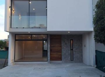 Casa en condominio de 3 habitaciones, Tlajomulco de Zúñiga · Casa en Venta Paraje Casas de Autor