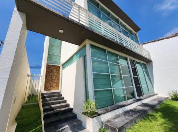 Casa de 3 habitaciones, Tlajomulco de Zúñiga · Casa en Venta en Bosques de Santa Anita