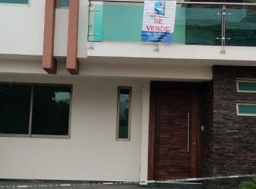 Casa en condominio de 4 habitaciones, Zapopan · Casa en Venta Coto del Bosque Fraccionamiento La Cima