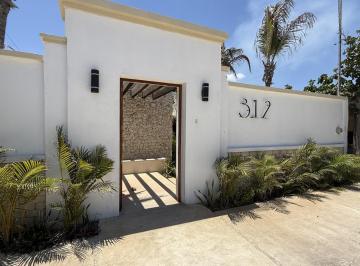 Casa · 209m² · 3 Recámaras · 4 Estacionamientos · Venta de Casa en Chelem Progreso Mérida Yucatán