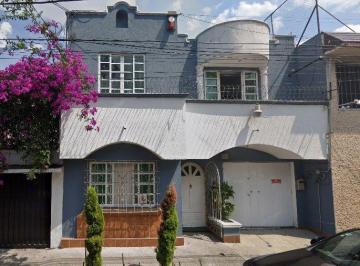 Casa de 4 habitaciones, Benito Juárez · Casa en Venta, en Calle, Pedro de Alba, Benito Juarez, Cdmx
