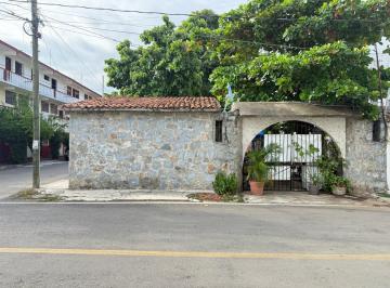 Terreno / Lote · 52m² · Terreno en Venta: Gran Oportunidad en El Corazón de Zihuatanejo